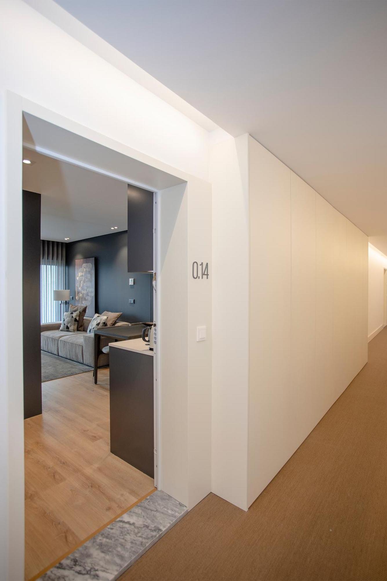 Liiiving In - Dragao Pool View Apartment Porto